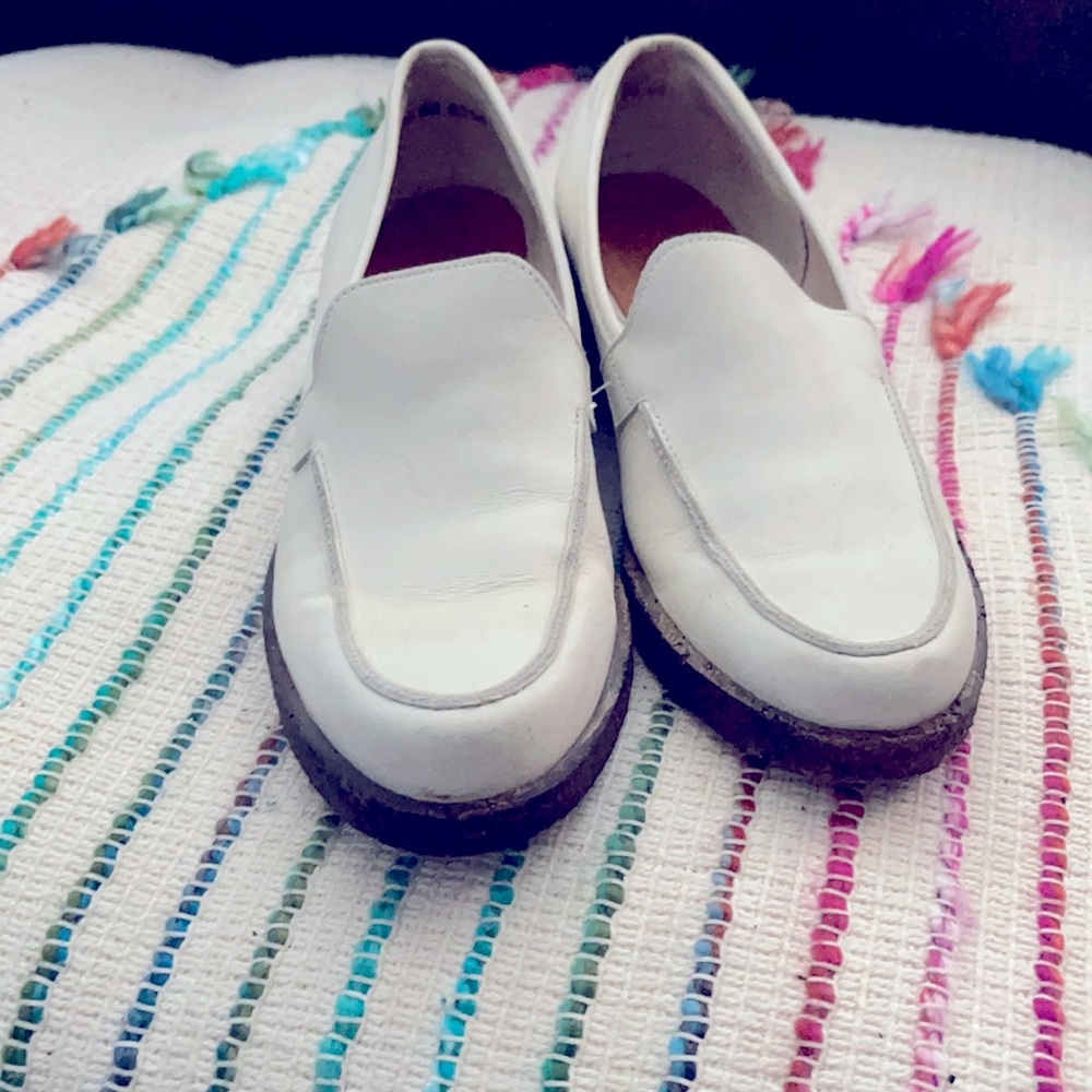 Robert Clergerie Size 7 White Leather Loafers